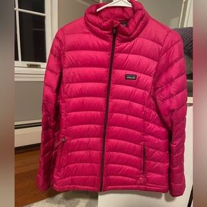 Girls Patagonia puffer jacket